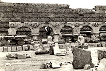 Leptis-02