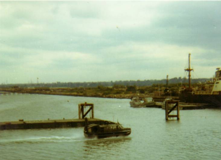 200 Hovercraft Sqn_4